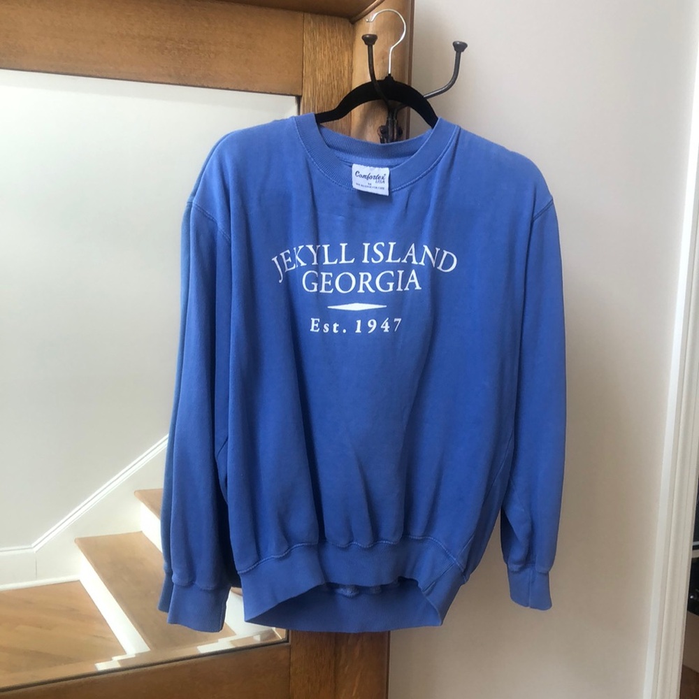 Comfortex Blue Jekyll Island, Georgia sweatshirt, Size medium